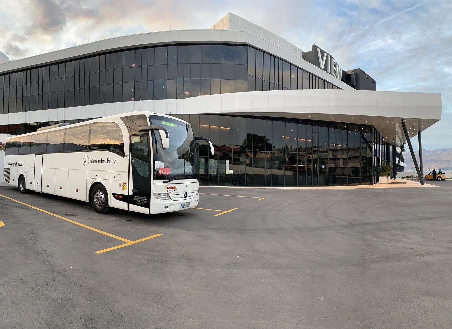 Avtobus Mibus